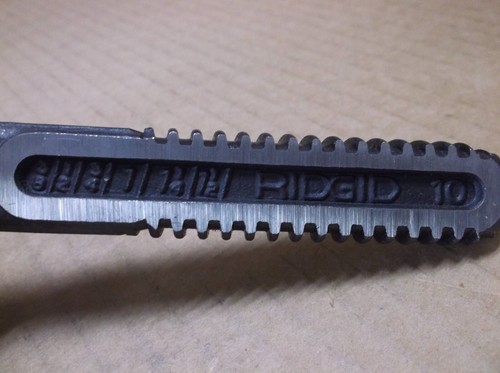 31605 Rigid NEW In Box 10" Pipe Wrench Hook Jaw 1VTL8 - Picture 3 of 4