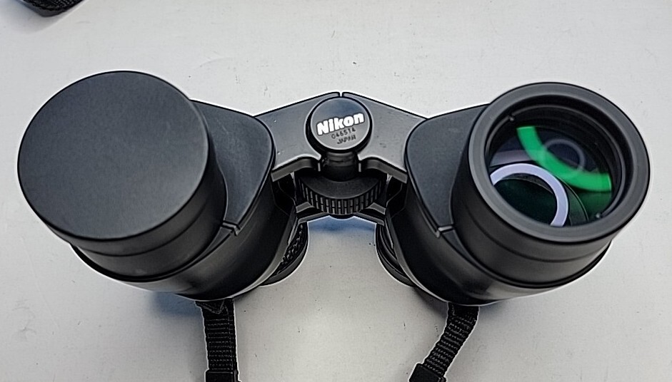 Nikon Action 7x35 8.6° Naturalist III Binoculars With Strap Nikon Action 7x35 8.6° Naturalist III Binoculars With Strap