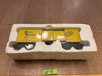 O Gauge Train K-8427 illinois Terminal ITC 8427 Box Car w/styrofoam tray LOT E