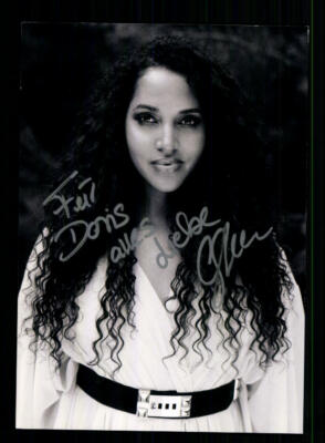 Cassandra Steen Autograph Card Original Signed ## BC 159403