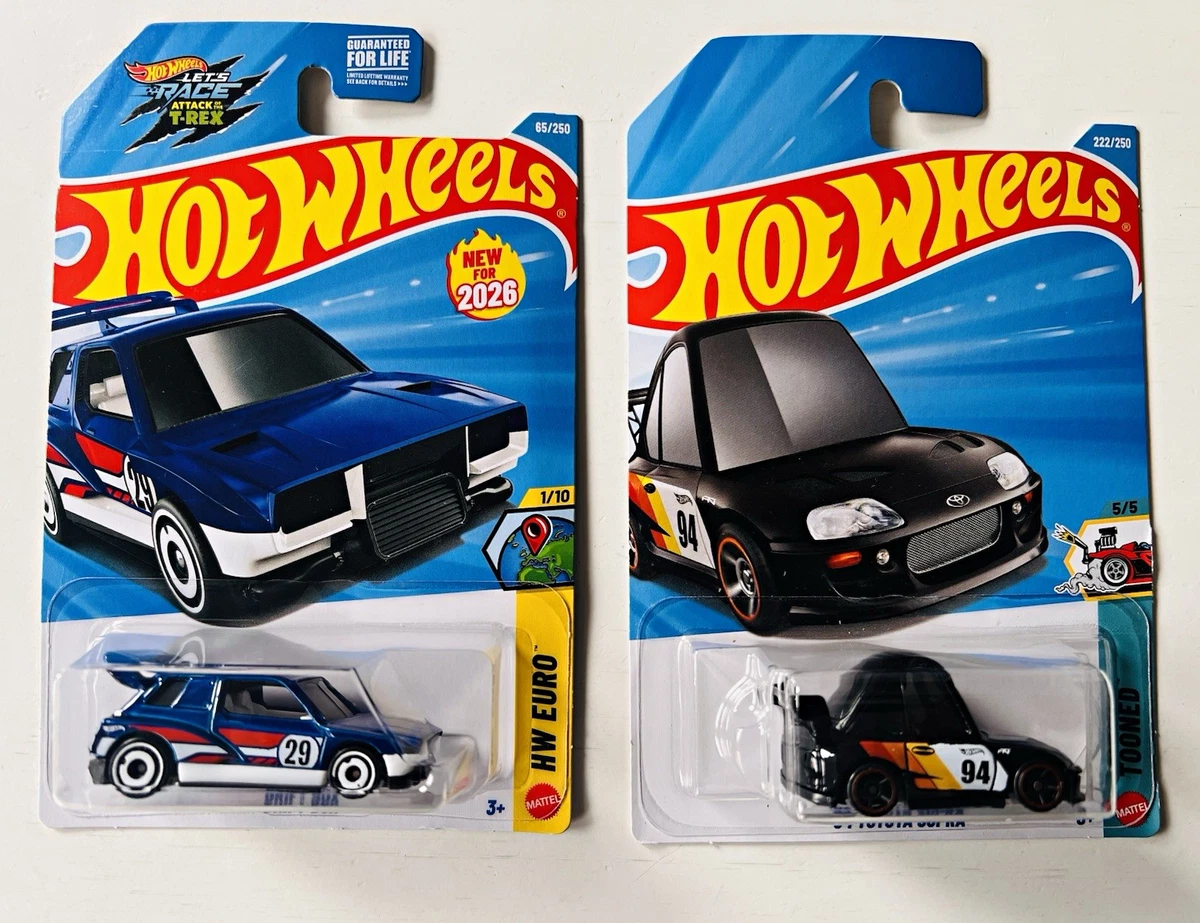 Hot Wheels Treasure Hunt 1:10 Scale Diecast & Toy Vehicles for