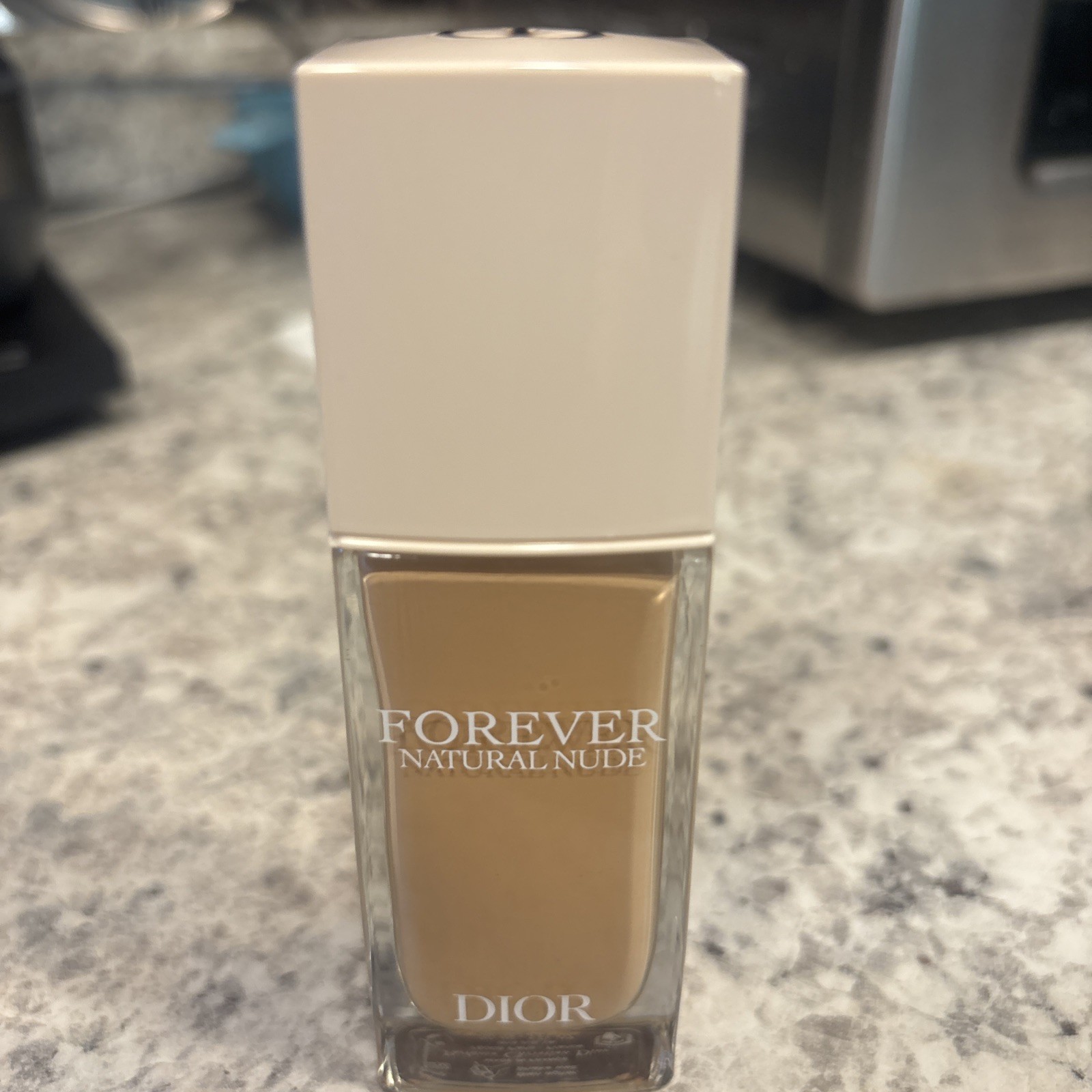 Dior Forever Natural Nude Foundation in Warm Shade 3W-image