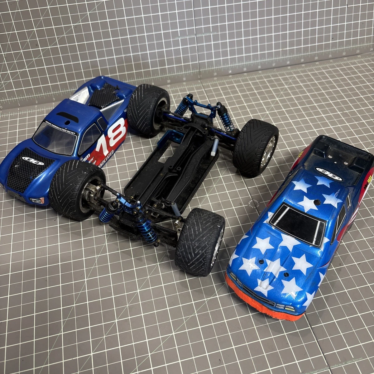 アソシエイテッド　RC18T RC18T Ready-to-Run | Associated Electrics