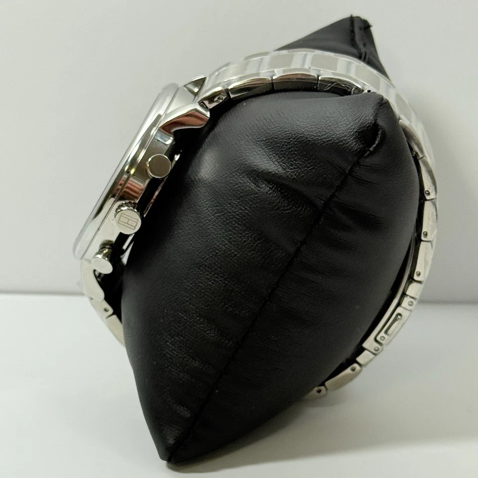 Tommy Hilfiger Legend Reloj Hombre Cuarzo Multifunción con Esfera Azul 1710569 Foto 2 de 4