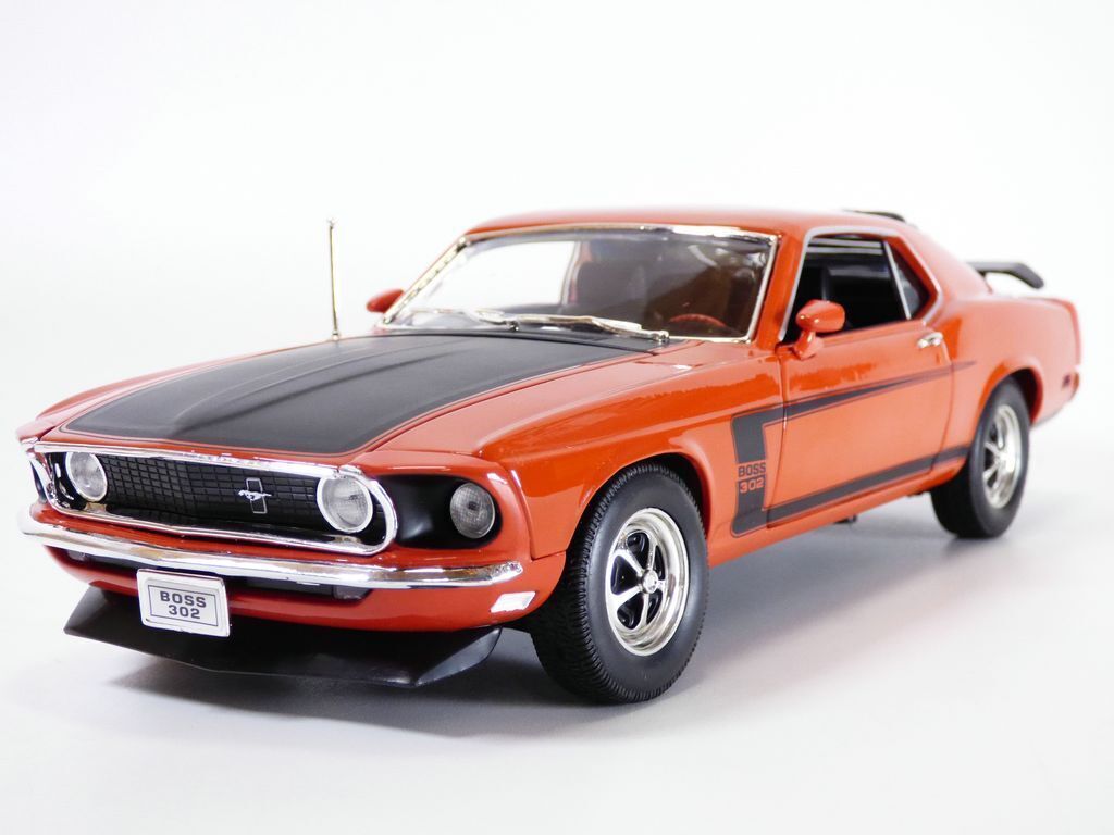【24時間内発送】WELLY 1969 マスタング BOSS 302 1/18 sddefault.jpg