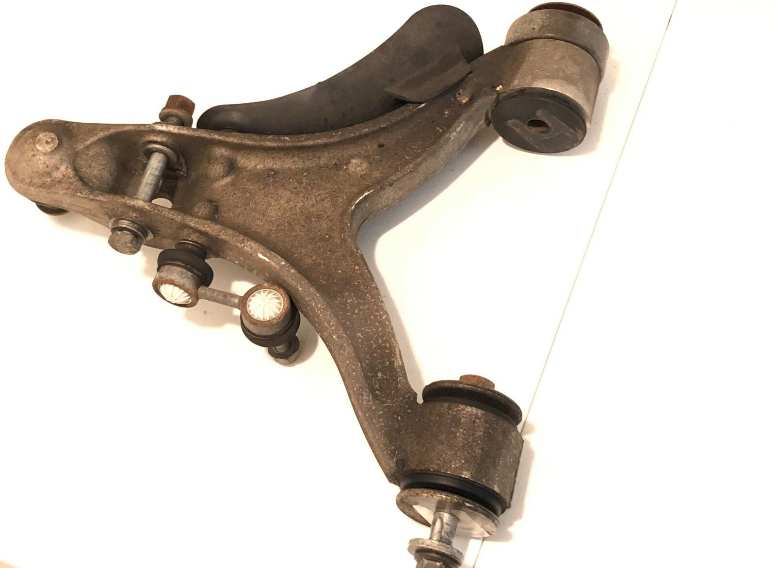 06 MASERATI QUATTROPORTE M139 FRONT LEFT DRIVER LOWER CONTROL ARM USED OEM