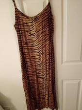 summer long dress size 12 rayon Island planet tiger print m/wash viscose