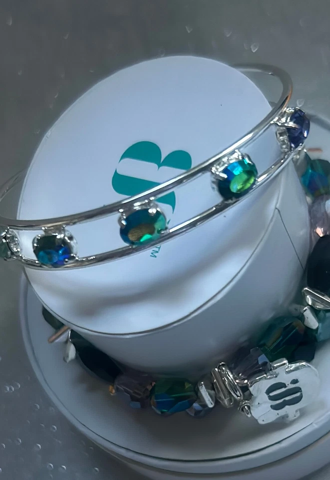 Pulsera Fiesta Bomba Monstruo Haloween Brazalete Pilas de Cristal Foto 4 de 4