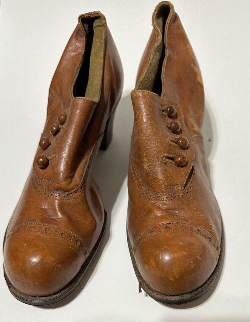 ANTIQUE WOMENS BROWN LEATER BUTTON SHOES - image 2