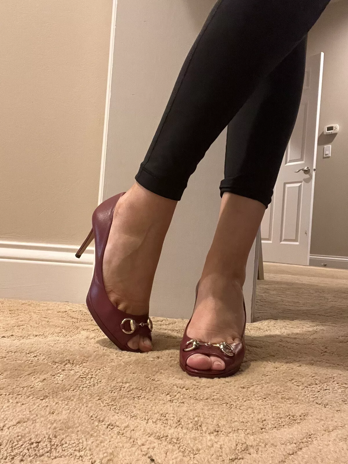 Escarpins Gucci Bourgogne Cuir Neuf Hollywood Horsebit Peep Teil Taille 6