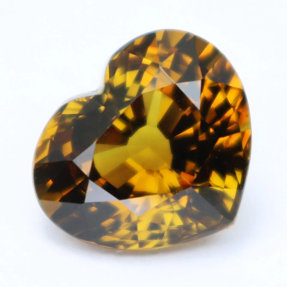 6.80Cts Glorious Natural Yellow Mali Garnet Heart Shape Collection Gemstone - Image 4 of 4