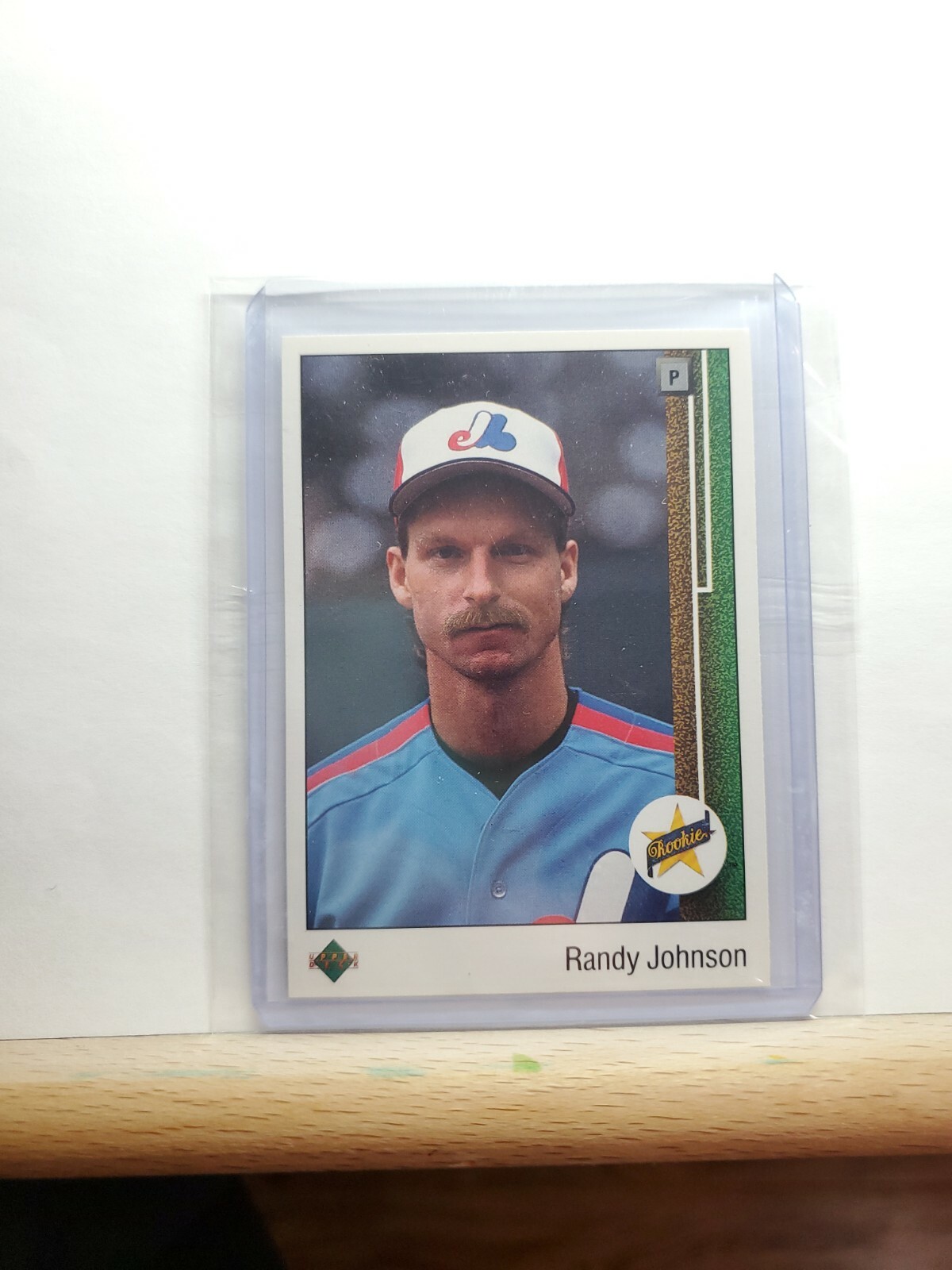1989 Upper Deck Baseball Star Rookie  Randy Johnson base RC # 25