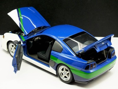 1/18 AutoArt Ford Mustang Super Stallion De 1998 Bleu Et