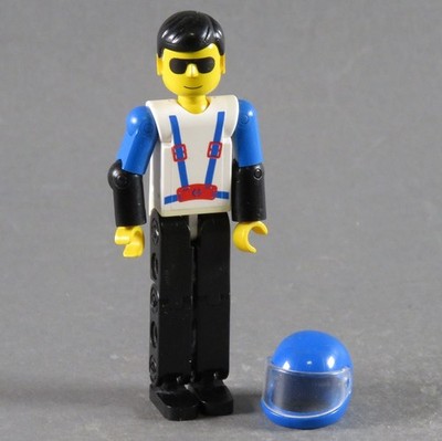 LEGO  Technic große Figur schwarz weiß blau Rennfahrer Pilot  Racer Helm MOC