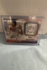 2021 Topps 70th Anniversary Manufactured Logo Patches Vladimir Guerrero 3313