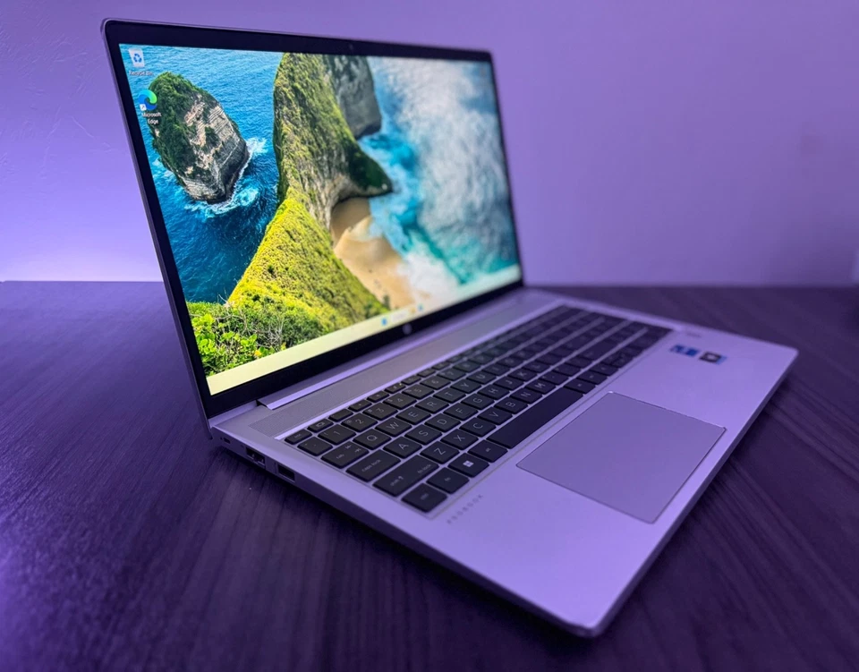 HP ProBook 450 G8 Intel 11th Gen i7, 1TB SSD - 16GB Ram 5CD2033QFY - Image 2 of 4