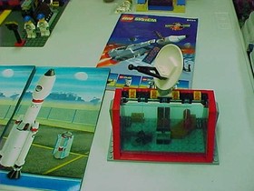 LEGO CITY SPACE SETS SPACE CENTRE 3368,6454,6469,6463,6516,6452 BOX BACK 6469