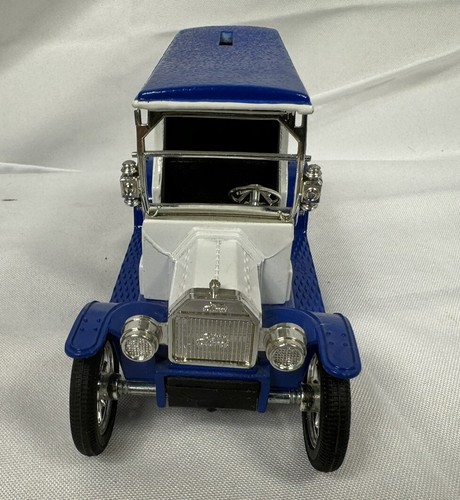 ERTL Big A Auto Parts 1912 Delivery Locking Car Bank #7 Die Cast Metal 1/25 1993 - Picture 10 of 17
