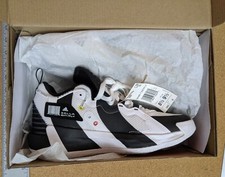 Adidas Men's Dame 7 Extply Damenosis Basketball Sneaker Size 8.5 Black/White New