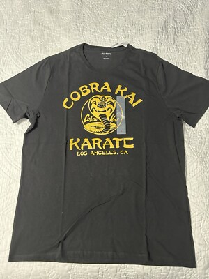Cobra Kai Karate T-Shirt BLACK/YELLOW Size LARGE NEW WITH TAGS
