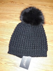 Kyi Kyi Genuine Fox Fur Pompom Black 