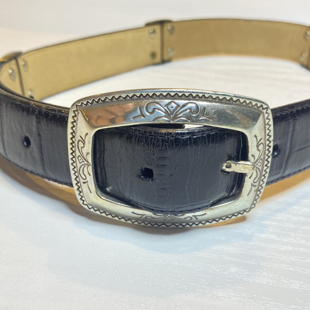 Brighton Ladies Small Western Belt Silver Tone Buckle Black  display picture 1