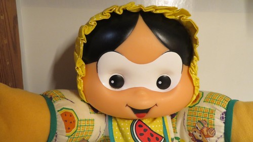 Vintage Turma Da Monica Gang Plush Vinyl Face Doll Brasil Watermelon Bib MAGALI - Picture 3 of 23