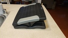 Kantek Height Adjustable - Footrest