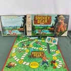 SMOKEY BEAR GAME MILTON BRADLEY 1968 BOXED COMPLETE  Vintage 1960s