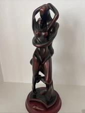 Herco Embracing Couple Dancing Art Sculpture Figurine Resin 12.5” St. Thomas