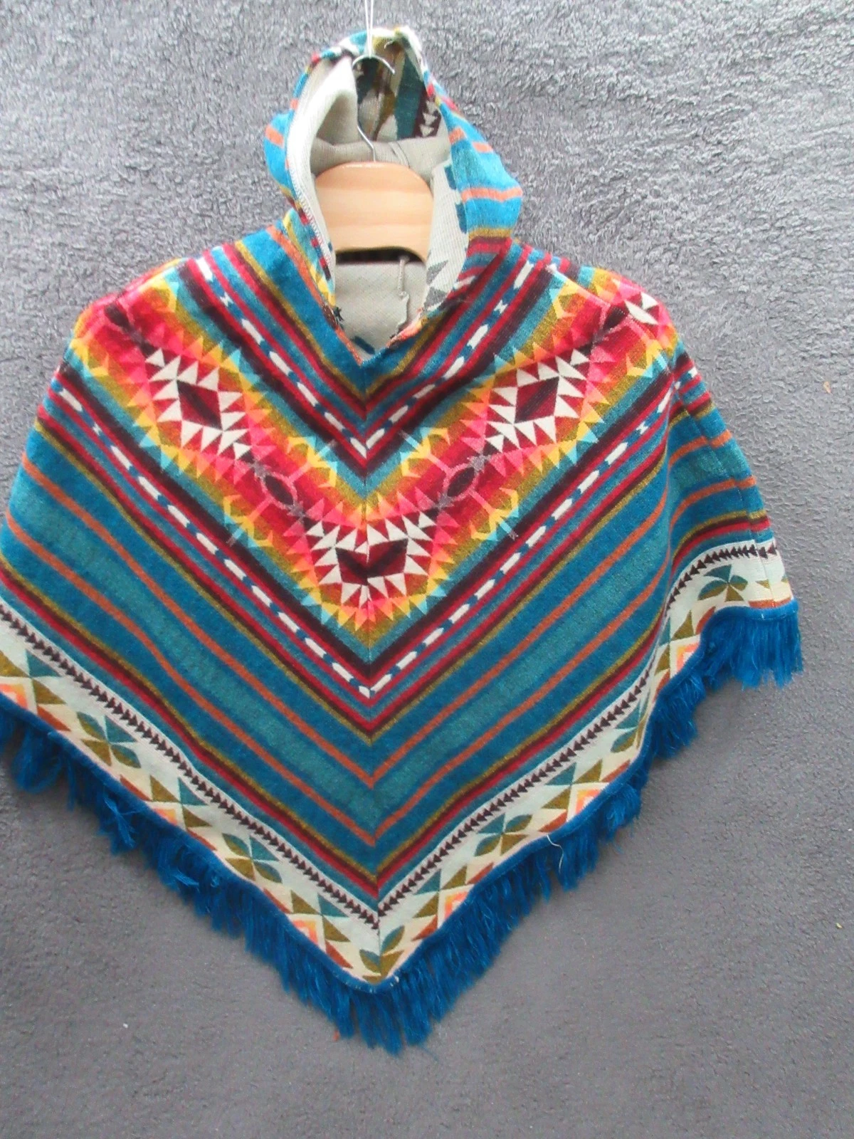 Alpaca Wool Hooded Unisex Poncho w/Fringe Festival Tribal Geometric
Opens in a new window or tab