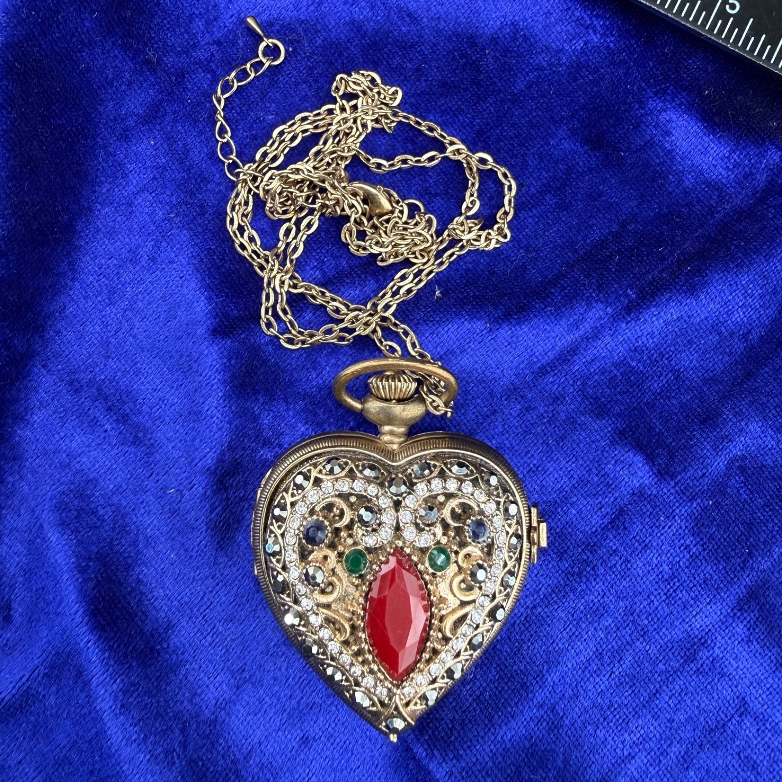 Vintage Sarah Coventry Pocket Watch Pendant Heart Gold Tone Rhinestone 32” READ