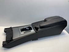 Mercedes-Benz C W204 2013 Armlehne JON39228 Mercedes-Benz C W204 2013 Armlehne JON39228