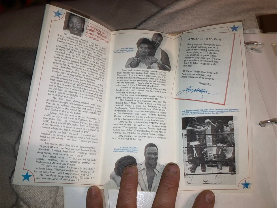 1982 Signed World Champion Larry Holmes promotional boxing program Autographed - Image 3 of 4