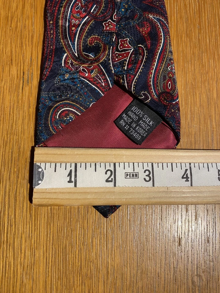 Corbata de colección Disney Store 100 % seda diseño Mickey Mouse diseñador verde/rojo/negro Foto 4 de 4