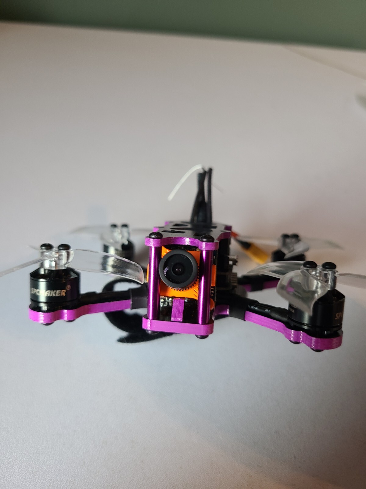 SPC Maker FPV Racing Drone 95x BNF w/ 3 batteries, spare propellers, & CASE