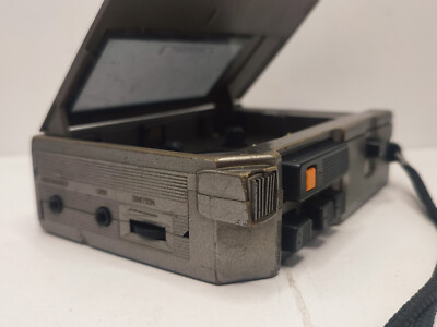 National Vintage mini cassette Recorder walkman RQ 342 - For