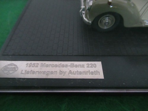 MATRIX 1952 MERCEDES-BENZ 220 LIEFERWAGEN BY AUTENRIETH SCALE 1:43 MX 11302-201 - Picture 7 of 9