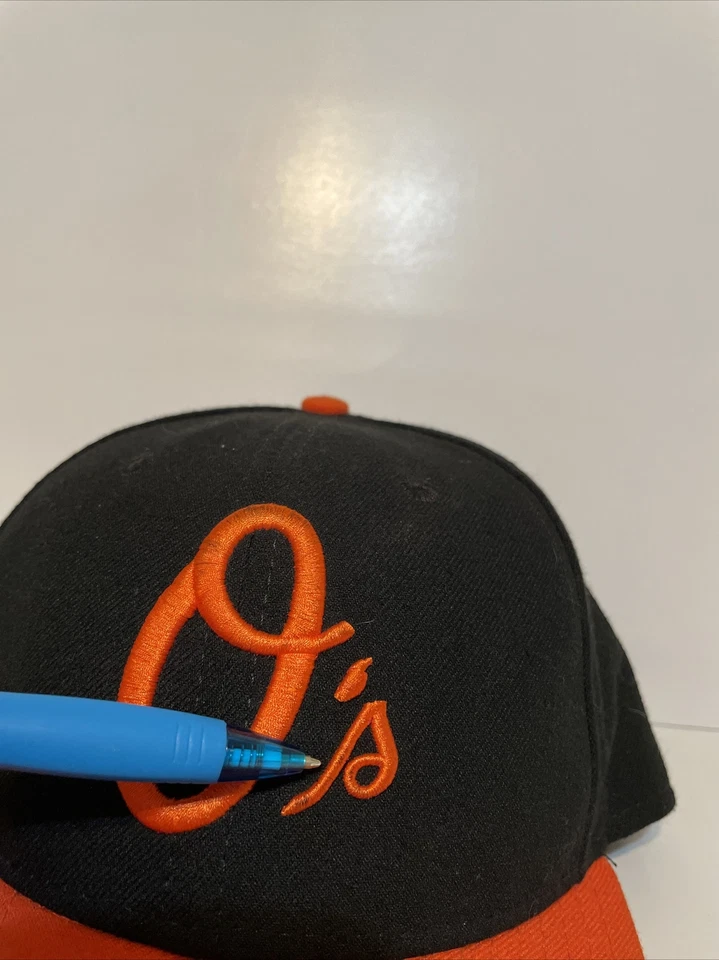 Vintage Baltimore Orioles New Era Fitted Hat Size 7 100% Polyester  - Image 4 of 4