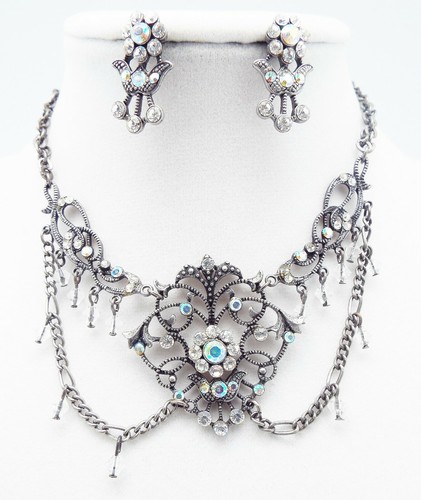 DESIGNER INSPIRED 19 in CLEAR MULTI CRYSTAL SILVER VICTORIAN JEWELERY SET NEW - Picture 5 of 5