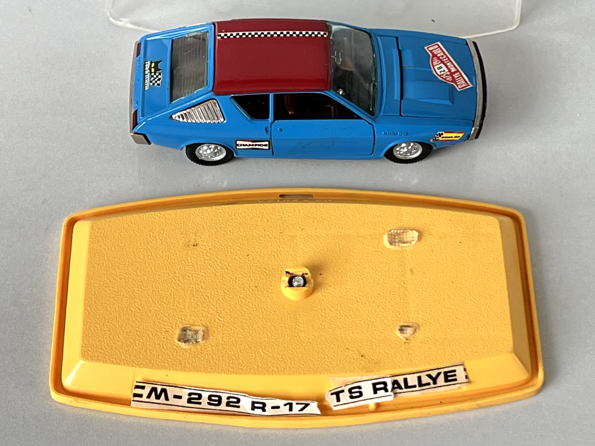 Pilen M 292 Renault R-17 TS Rallye made in Spain échelle 1/43