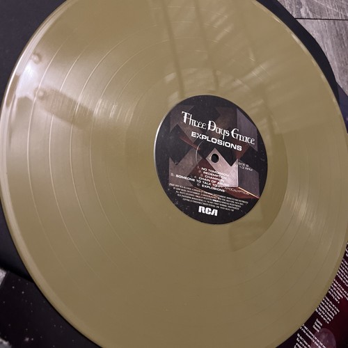 Three Days Grace Explosions Limited Gold Color Vinyl LP EX - Picture 9 of 10