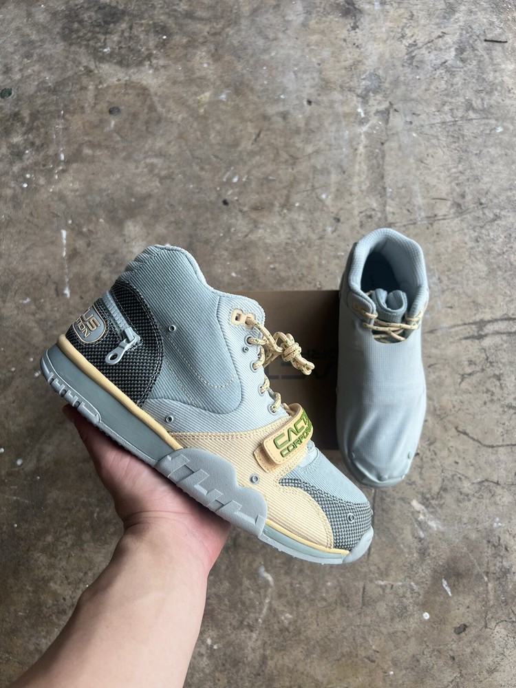 Size 8.5 - Nike Travis Scott x Air Trainer 1 SP Gray