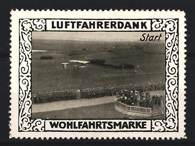 Reklamemarke Start, Flugzeug auf Flugplatz 