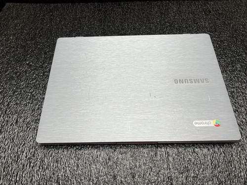 Samsung XE310XBA-KA1US - Intel Celeron N4020, 4GB Ram, 32GB eMMC - ohne Strom - Bild 2 von 3
