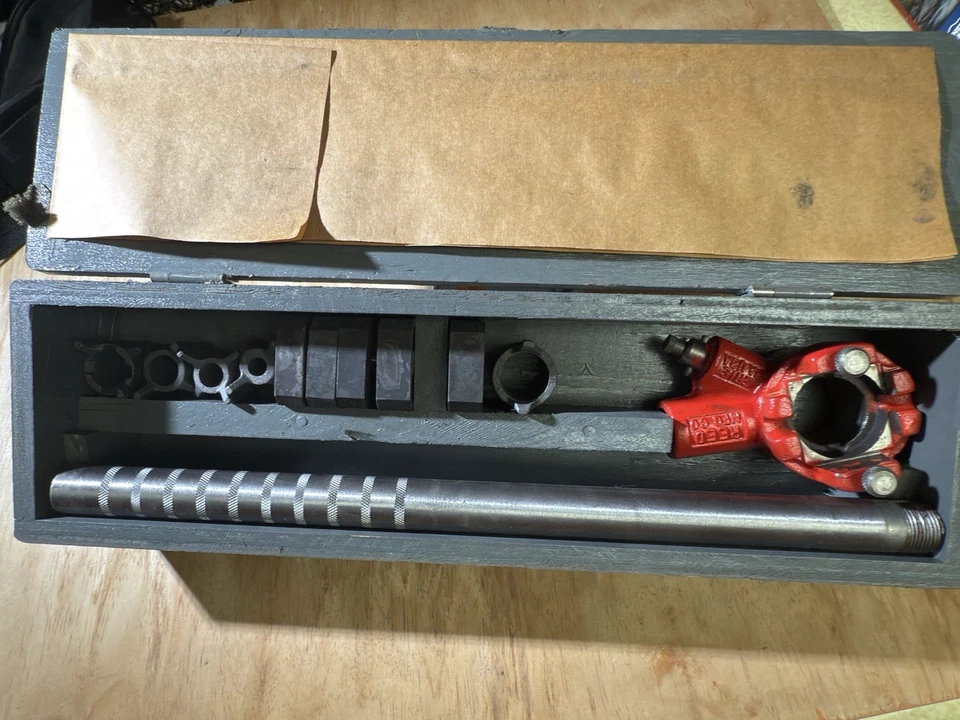 Vintage Reed Pipe Threading Die, Made In USA Size 1/8 - 3/4 New In Original Box - Image 3 of 4