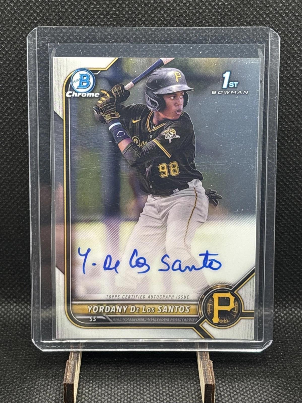 Yordany De Los Santos 2022 1st Bowman Chrome AUTO Prospect Pirates ⚫️🟡
