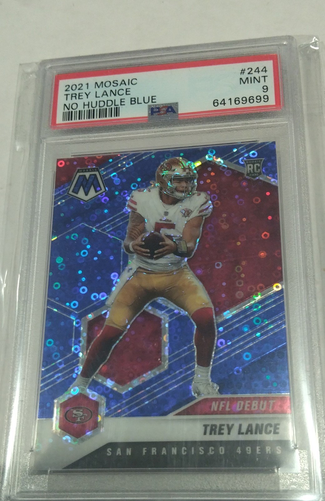 2021 Panini Mosaic -   Trey Lance #244 No Huddle Blue Mosaic Prizm /75 (RC)