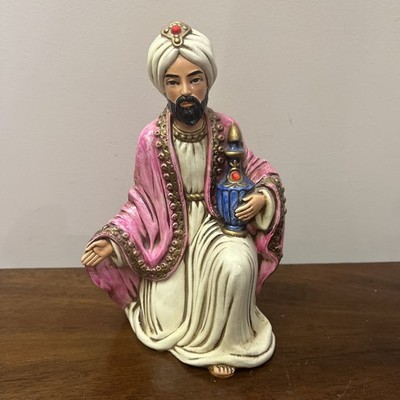 MCM Josef Original Pink Wiseman w/ Gift Nativity Figurine