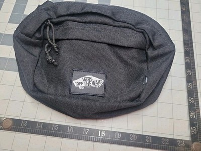 F25 black vans, fanny pack, Off The Wall